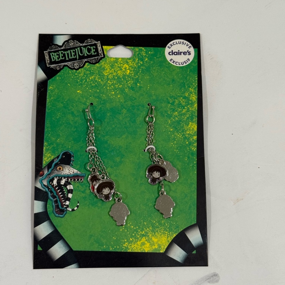 NEW Claire's Exclusive Beetlejuice Silver Earrings